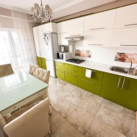 Bright & Quiet 2Room Apartment In City Center Κισινάου Εξωτερικό φωτογραφία